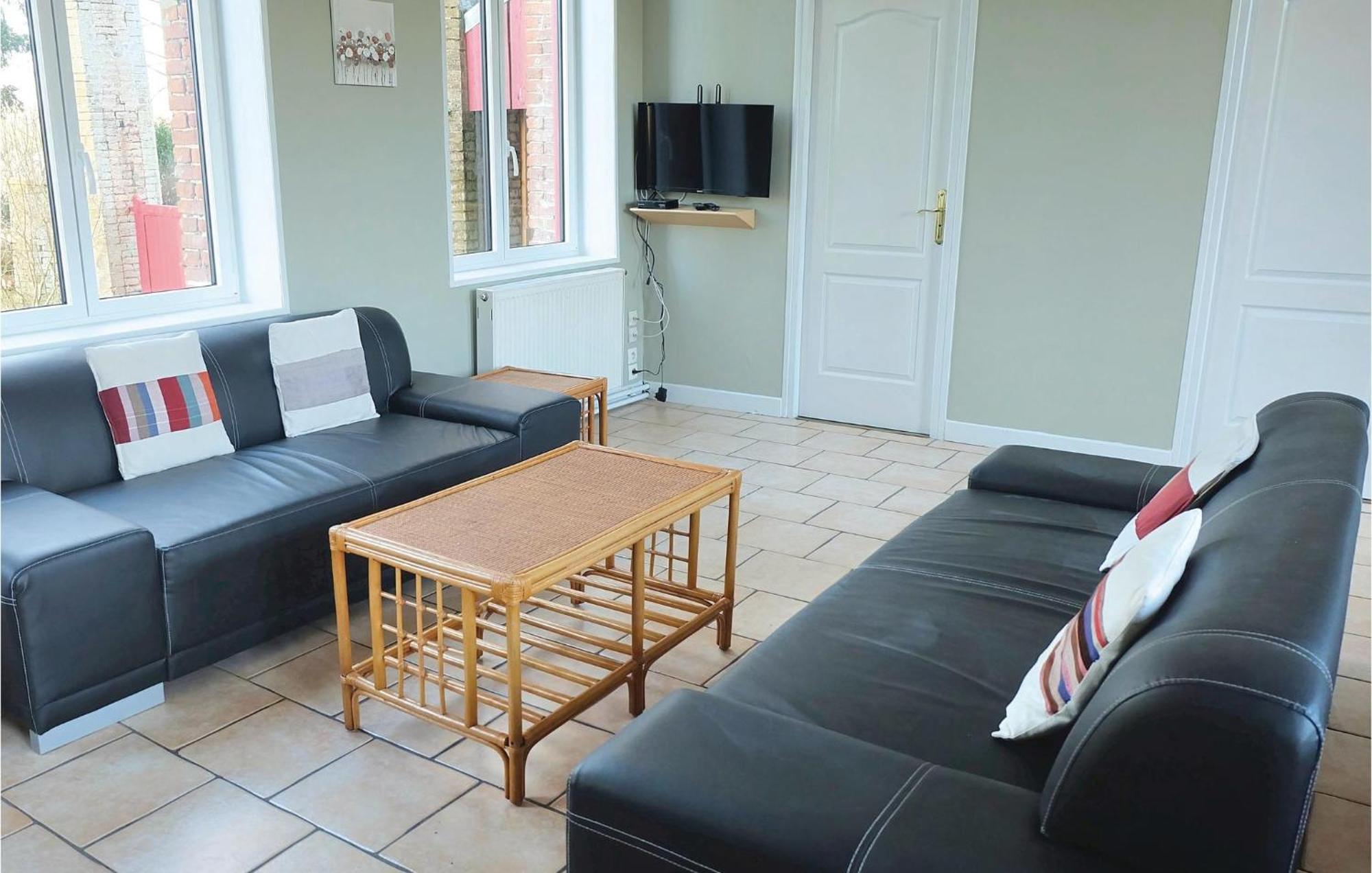 Pet Friendly Home In Quiestede With Kitchen Buitenkant foto